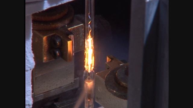 Plasmatechnologie - Plasma Leuchtet - Xenonlampen - Deutsch / German