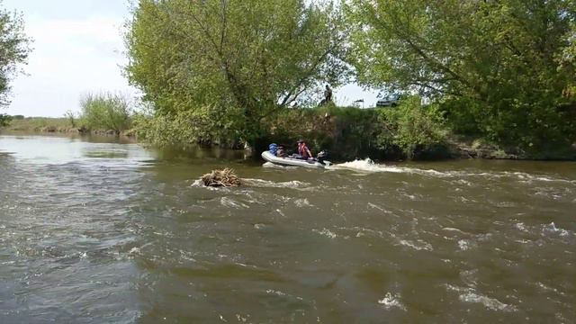 Штурм переката на Свияге в поселке Ишеевка смотреть онлайн