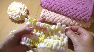 Плюшевый плед вязать проще простого, без спиц и крючка. Пряжа Alize puffy.