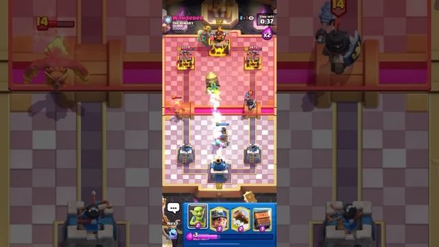 THIS *QUADRUPLE* SPELL DECK IS ACTUALLY INSANE - Clash Royale смотреть онлайн