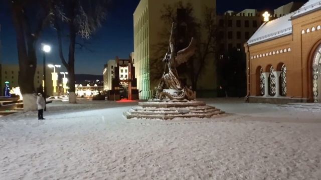 НОВОГОДНЯЯ ЕЛКА И КРАСНЫЙ КОСТЕЛ СВЯТОЙ ЕЛЕНЫ! NEW YEAR TREE AND RED CHURCH OF SAINT HELENA! смотреть онлайн
