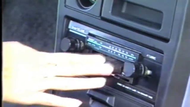 Mitsubishi Colt Bianco II - Werbespot von 1987 смотреть онлайн