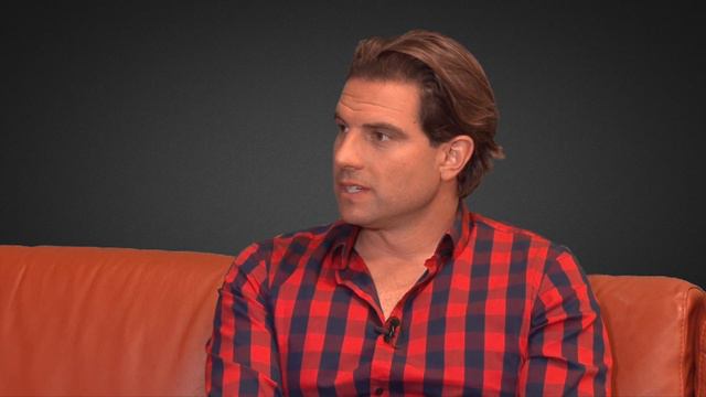 Scott McGillivray in the HOSS Seat смотреть онлайн