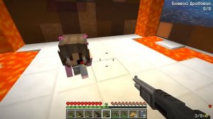 ЛАБИРИНТ СИРЕНОГОЛОВЫЙ SIREN HEAD ПРОТИВ ЛАБИРИНТ РАДУЖНЫЕ ДРУЗЬЯ в МАЙНКРАФТ SCP РАКУН И ДОЧКА