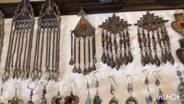 Антикварный магазин ювелирных украшений в Калеичи-Анталия. Украшения с алмазами. Купить онлайн смотреть онлайн