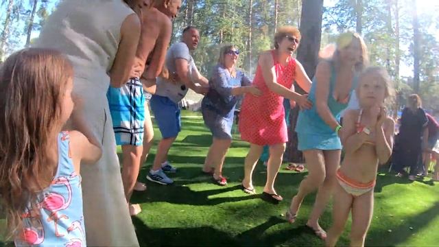 Румба Пляж - открытый бассейн в Новосибирске смотреть онлайн