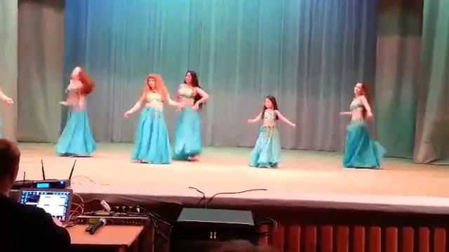 .Восточный танец (Искра начало ) смотреть онлайн