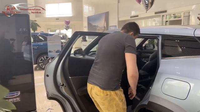 По настоящему новый Атлас 2023 краткий обзор  #автоизкитая #автомобили #geely #geelyatlas