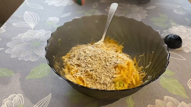 Оладьи с клубничным соусом