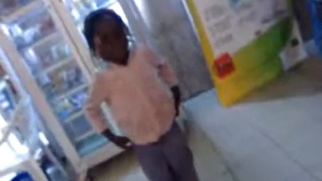 My Daugther Abidjan Airport...Travel Time смотреть онлайн