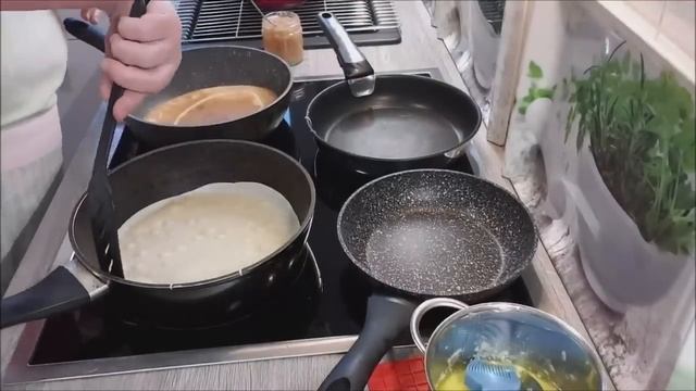 Три начинки!Блины начиняем на сковороде при выпечке!1 смотреть онлайн