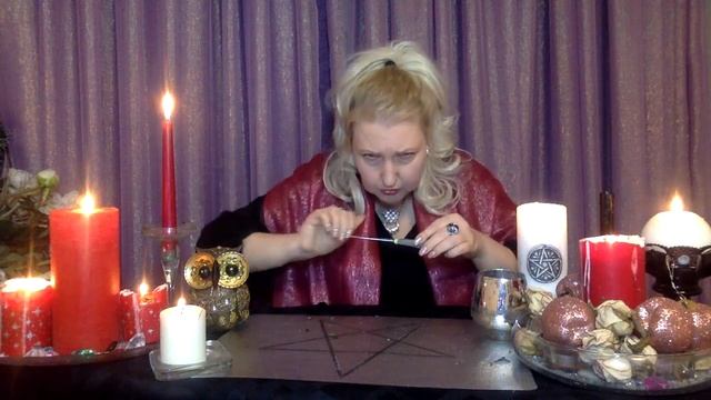 Как отомстить сопернице. Порча на человека. Как навести порчу. Обряд на нож. смотреть онлайн