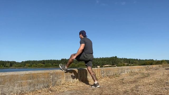 Сжечь 500 КАЛОРИЙ за 30 МИНУТ. Кардио тренировка дома и на улице. Упражнения для сжигания жира. смотреть онлайн