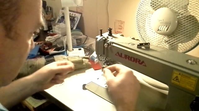 Заправка нити в Aurora A-0302