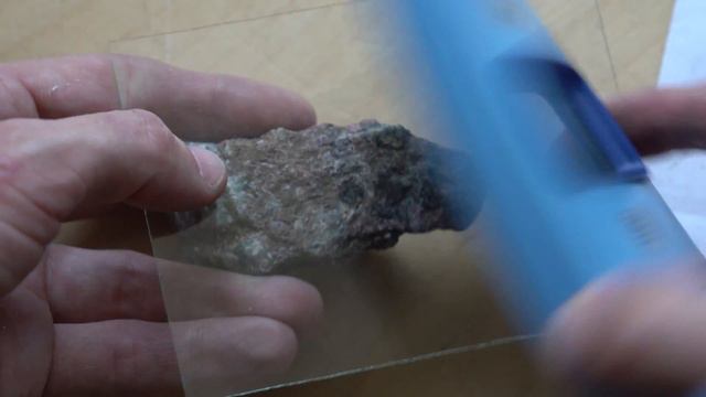 радиоактивный камушек из хибин и дозиметр radex смотреть онлайн