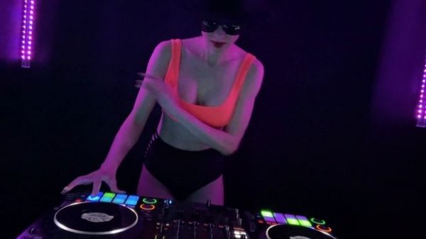 Eva Kari Forget Me Nots Sample In Other Tracks