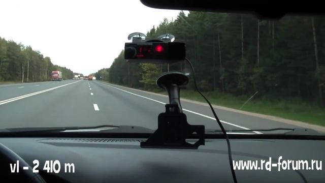 v1 против ДПС в с. Жаворонки в сторону г. Москва, 2410 м смотреть онлайн