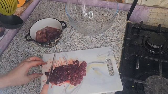 Как приготовить печеночный пирог с грибами на праздничный стол Видео рецепт смотреть онлайн