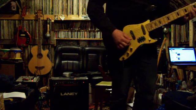 fender bass vi through a wem copicat= twangy. смотреть онлайн