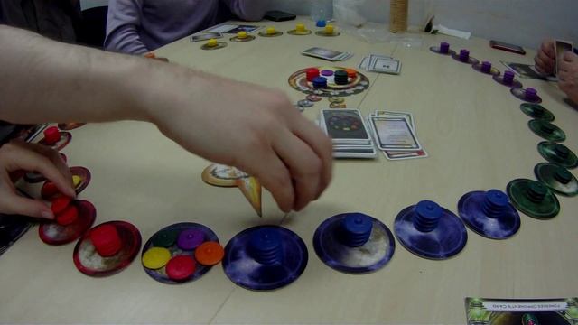 Играем в настольную игру Cosmic Encounter. смотреть онлайн