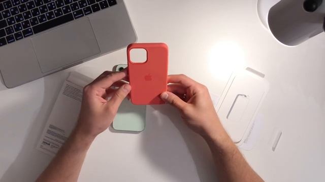 распаковка силиконового чехла Apple MagSafe смотреть онлайн