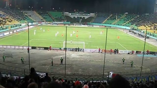 Карпати - Шахтар 0:5.avi смотреть онлайн