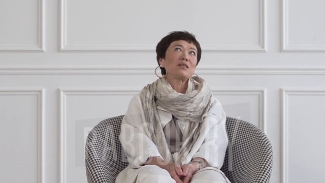 КАКОВО ЭТО РАБОТАТЬ В ИНДУСТРИИ МОДЫ? Расскажем почему профессии из сферы МОДЫ – труд не из лёгких. смотреть онлайн