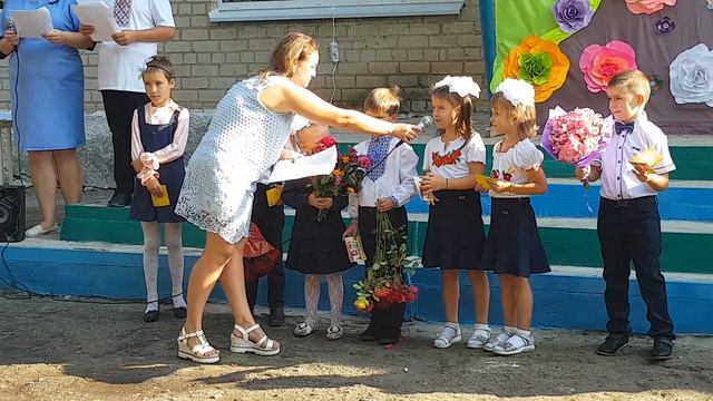 Первый раз в первый класс. смотреть онлайн