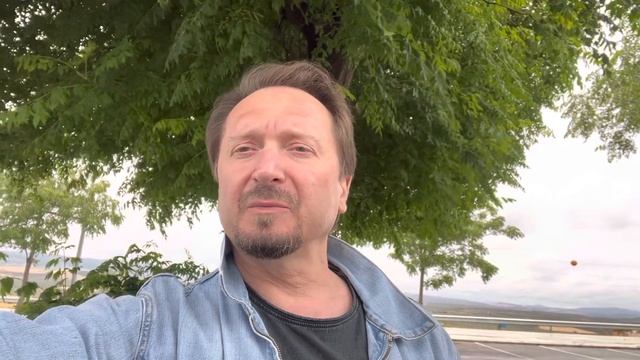 Как настроиться на работу. Художник Геннадий Улыбин смотреть онлайн