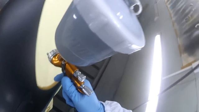 Реальный кабан Мерседес w 140 часть 7- красим крышу и крылья смотреть онлайн