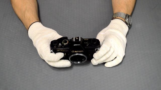 зеркальная камера Canon FTb QL хит продаж 1970-ых смотреть онлайн