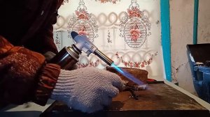 Пайка трубки от холодильника с помощью газовой горелки и олова.Дельный совет!