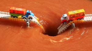 Два контейнеровоза Встречаются на мосту