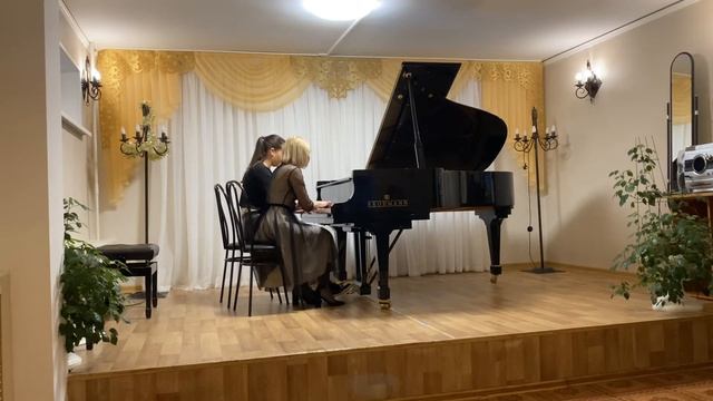 Фортепианный дуэт - Шестакова.А и Богданова Т. - «Венгерский танец №2», «Ва банк» смотреть онлайн