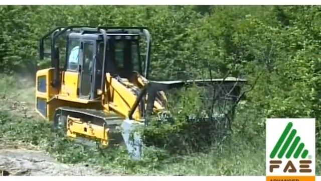 Лесной измельчитель FAE 200U