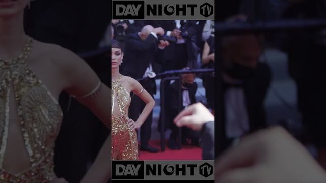 Золотые Зубы или Золотое Платье: Что Круче? Показывает Модель Лума Гроте смотреть онлайн