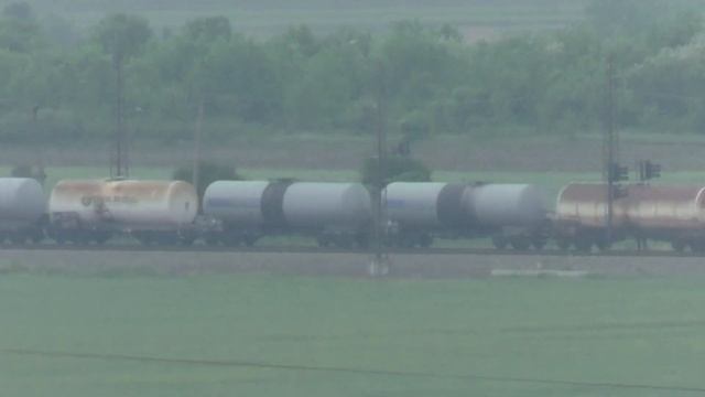 Товарен влак на PIMK Rail с локомотиви 80 961 и смартрон 80 006 преминава Карнобат смотреть онлайн