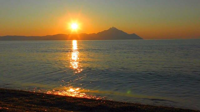 Sarti napfelkelte 💙 A nyaralás legszebb pillanatai Görögországban смотреть онлайн