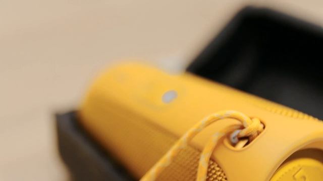 Обзор JBL Flip 5, отличия от Flip 4, кому подойдёт или отличный подарок? смотреть онлайн