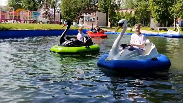 Рыбинск. Прогулка по городскому скверу и окрестностям (июнь 2022) смотреть онлайн