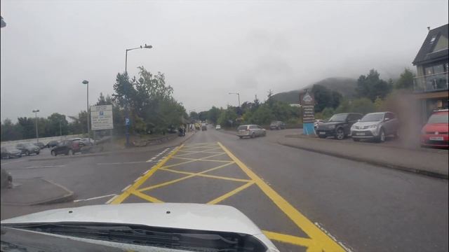 A rainy day in Aviemore, Scotland in 4K смотреть онлайн