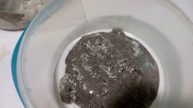 Неожиданный выход Золото из пластика микросхем без фильтрации Gold from plastik chips смотреть онлайн