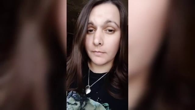 Делает губы вместе с парнем) смотреть онлайн
