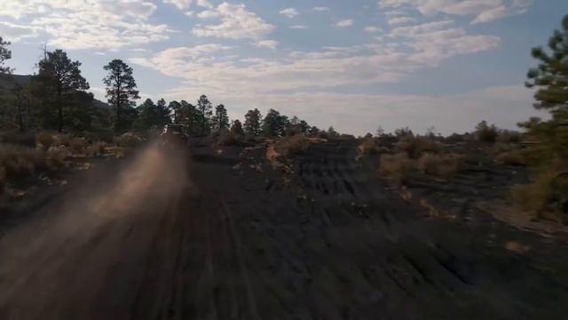 Новинка модельного ряда мотовездеходов Polaris - RZR Pro R смотреть онлайн