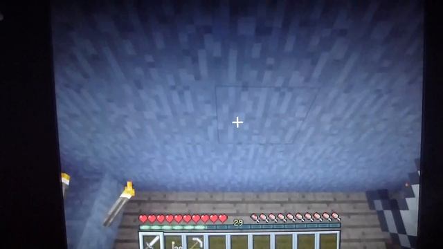 Приключения-выживание в майнкрафт #5 (рыбалка Oо вещи на дне реки) смотреть онлайн