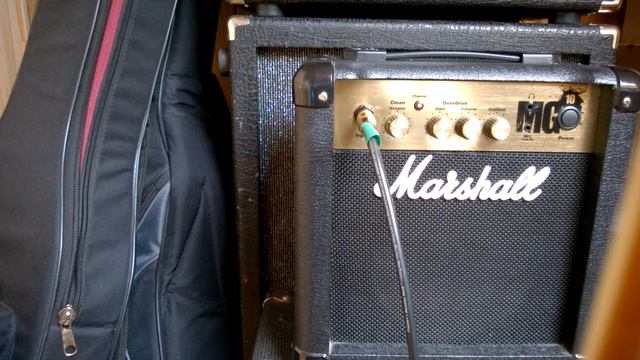 Marshall MG 10