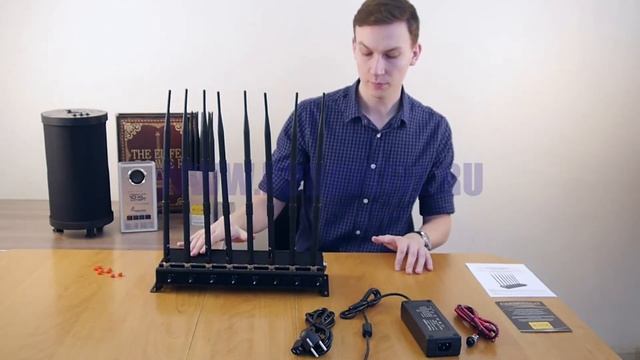 Обзор подготовки к работе подавителя связи и интернета "Терминатор 130-5G" смотреть онлайн