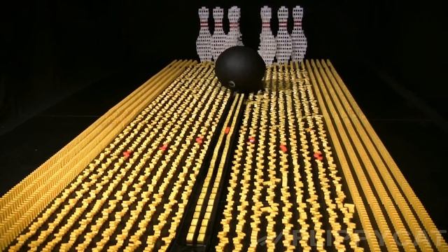 Bowling (Extras) смотреть онлайн