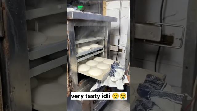 Karnataka idli very tasty#new #happy #nature смотреть онлайн