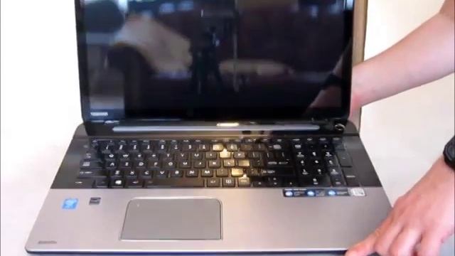 PROMOBILE.PL Unboxing laptopa Toshiba S75 смотреть онлайн